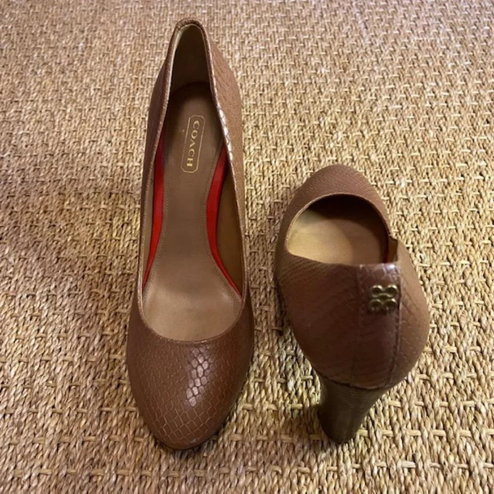 Coach Snake Print Heels in Cognac size 6.5 - Picture 4 of 9